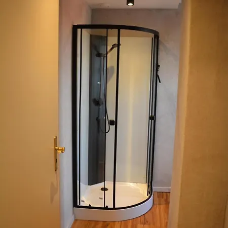 Zur Eresburg * Marsberg